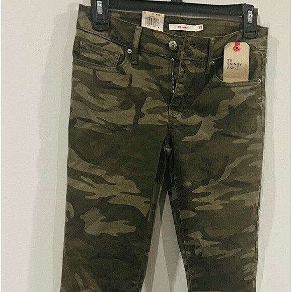 New LEVI'S Women's 711 Skinny Ankle, pants Jeans camo size 00, waist 24 - Picture 11 of 12
